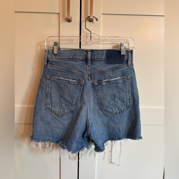 Abercrombie & Fitch The Mom Short High Rise 4 inch Size 2 or Size 26 Curve Love - Picture 2 of 5